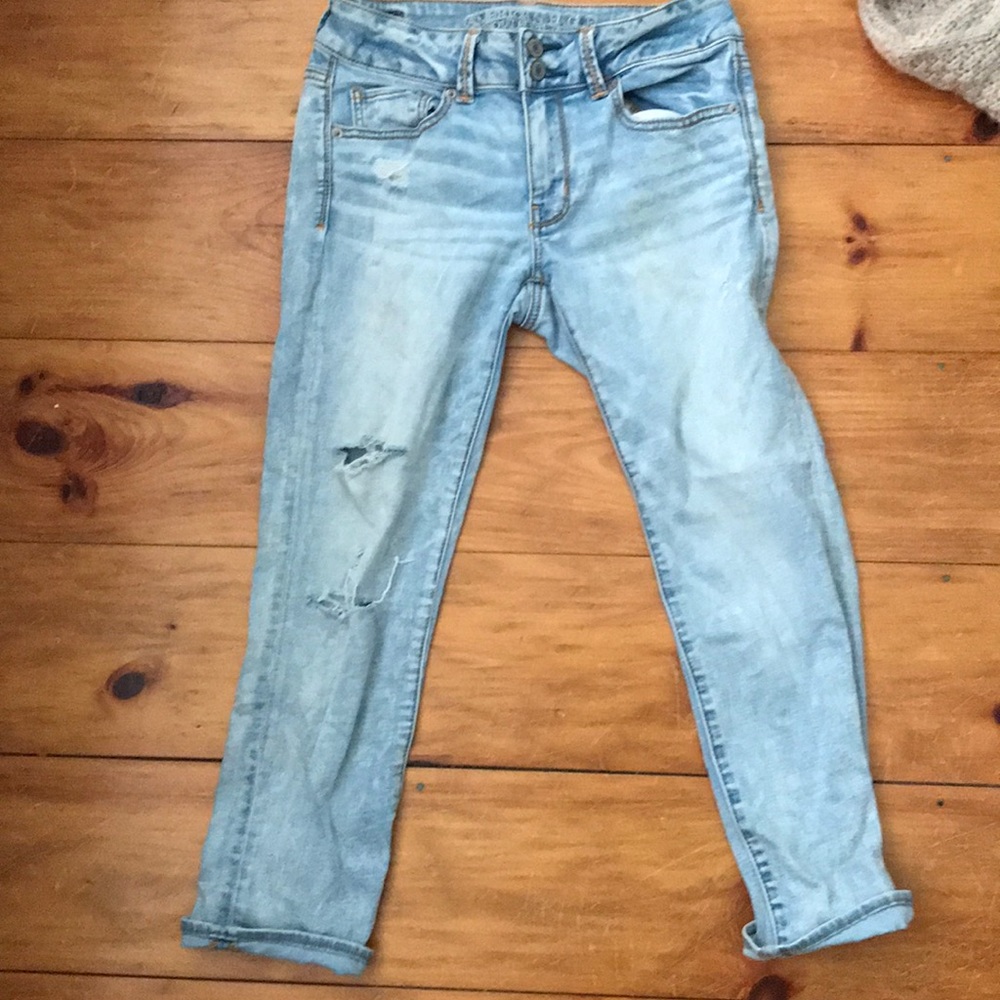 American eagle women’s crop jeans
